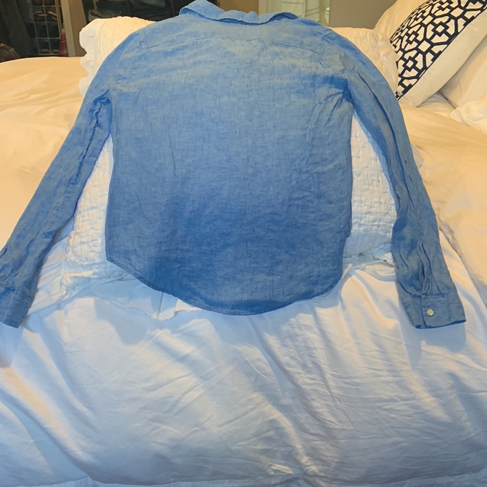 Lilly Pulitzer button up - Picture 4 of 4